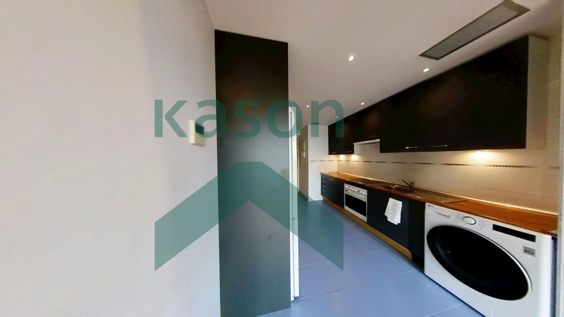Cocina de Estudio en venta en Madrid con Aire acondicionado, Calefacción y Trastero