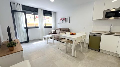 Foto 4 de Apartamento de alquiler en Los Boliches, Fuengirola