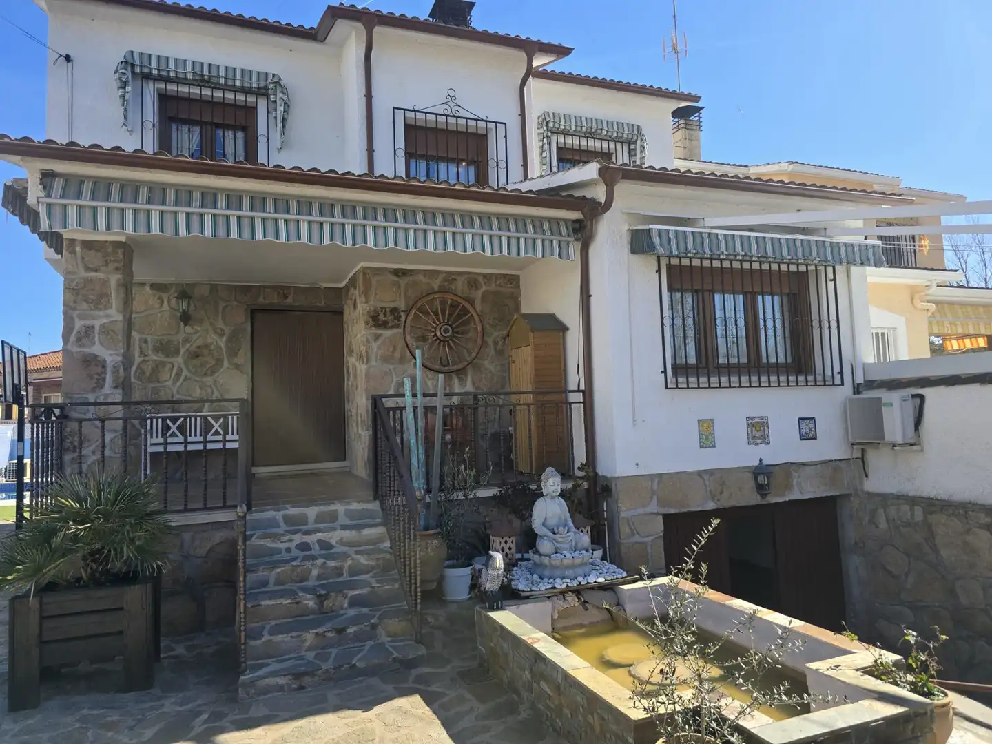 Casa adosada en venda a Calle Río Duero, Villamanta
