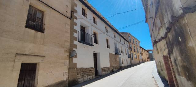 Edificio en Venta en Avenida Virgen de Aston, 10 en Alcalá de Gurrea