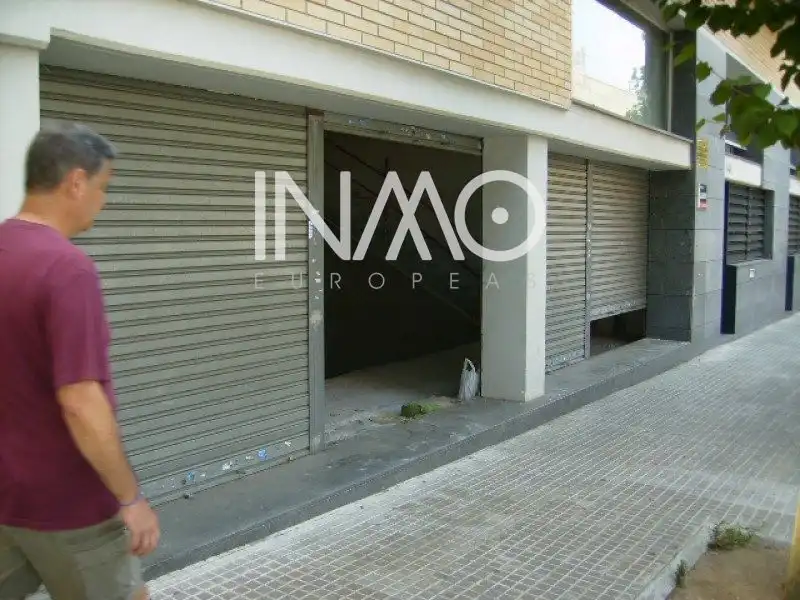 Local comercial en venta en Centre, imagen 2