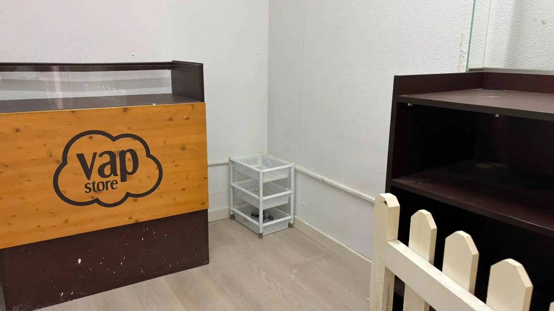 Geschaftsraum zur Miete in Sur