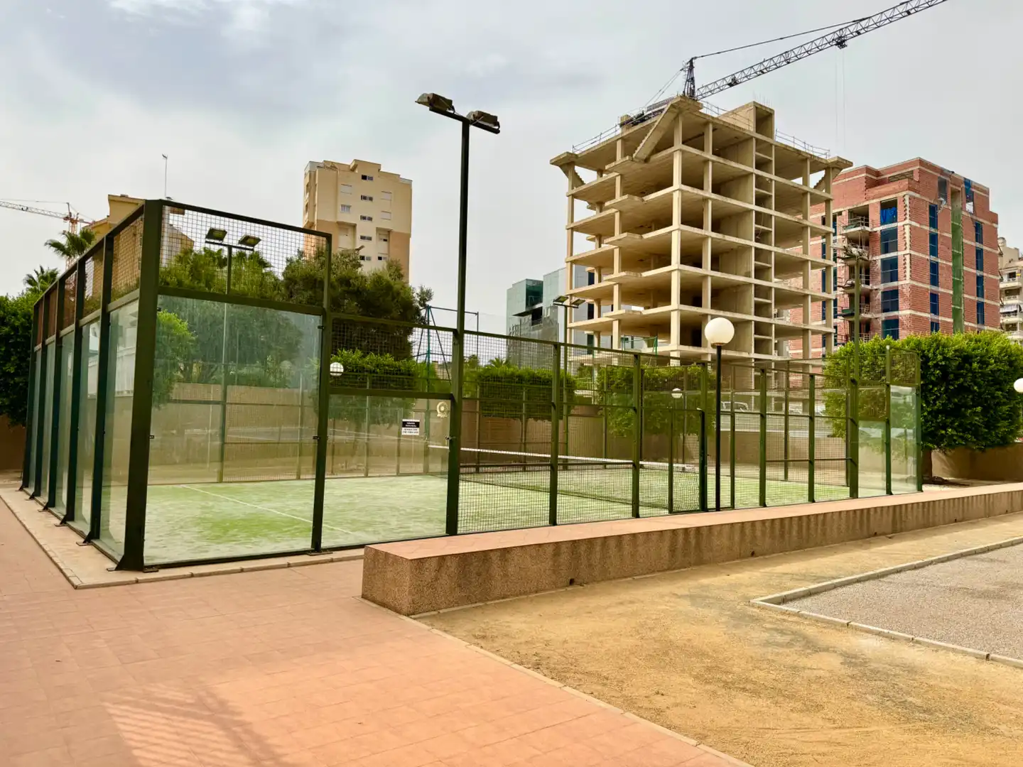 Vista exterior de Piso en venta en Guardamar del Segura con Aire acondicionado, Calefacción y Terraza