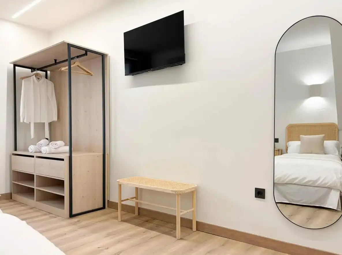 Bedroom of Flat for rent in Centre - Sant Oleguer