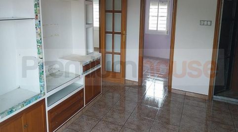Foto 3 de Piso en venta en Calle Granollers, Pomar, Badalona