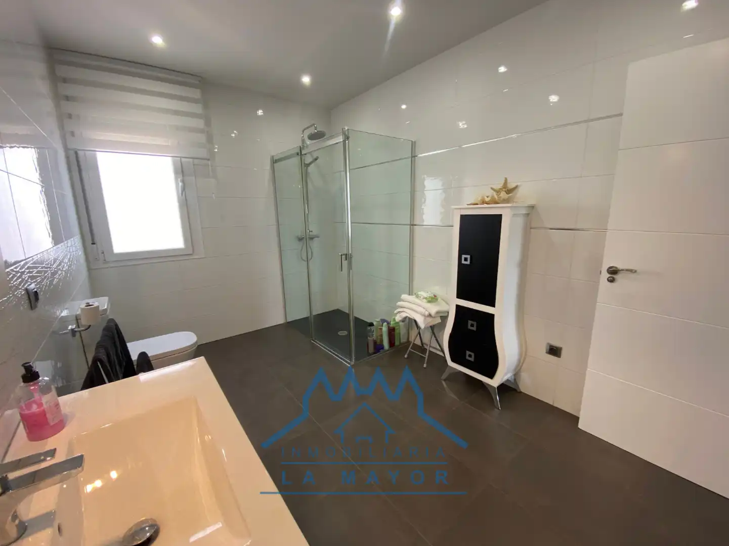 Bathroom of Houses for sale in Ciudad Real  with Air Conditioner, Private garden and Terrace