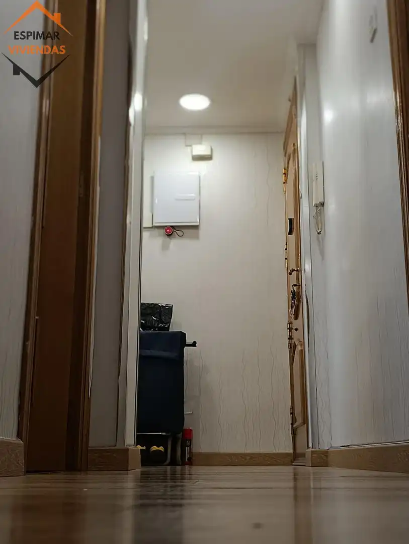 Flat for sale in Zaragoza  with Furnished and Balcony