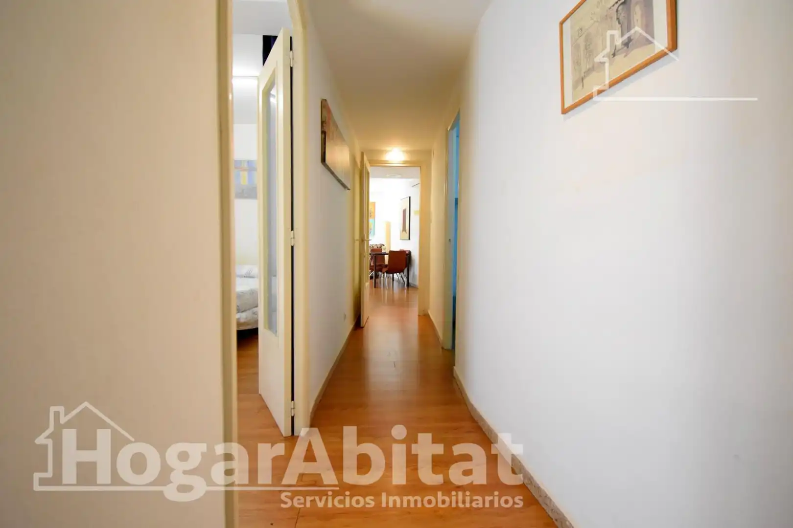 Wohnung zum Verkauf in Oliva mit Klimaanlage, Heizung und Parkett