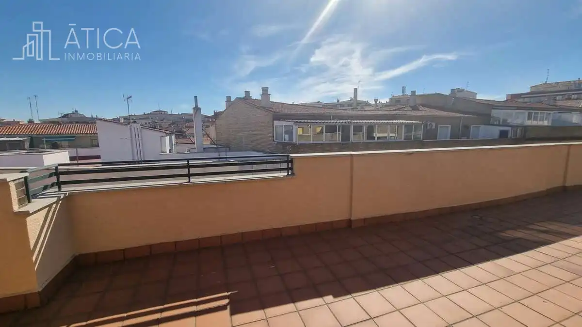 Terrassa de Àtic de lloguer en San Bernardo - Carmelitas - Campus