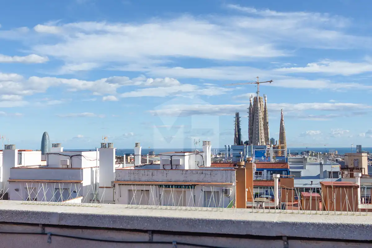 Exterior view of Flat for sale in Barcelona  with Air Conditioner and Heating