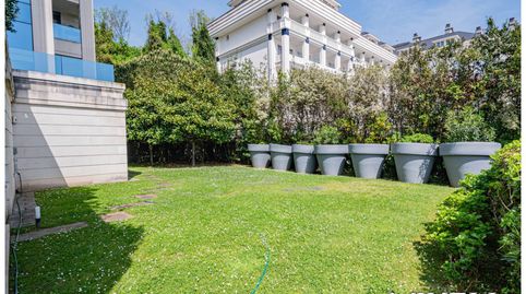 Photo 4 of Flat for sale in Calle Manuel Garcia Lago, El Sardinero, Santander