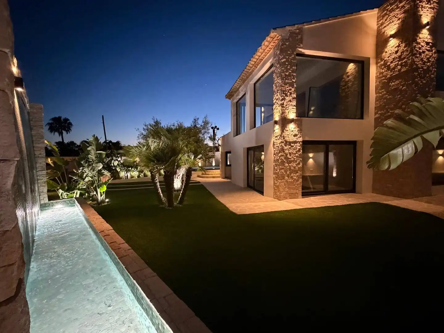 Vista exterior de Casa o xalet en venda en Jávea / Xàbia amb Aire condicionat, Calefacció i Jardí privat