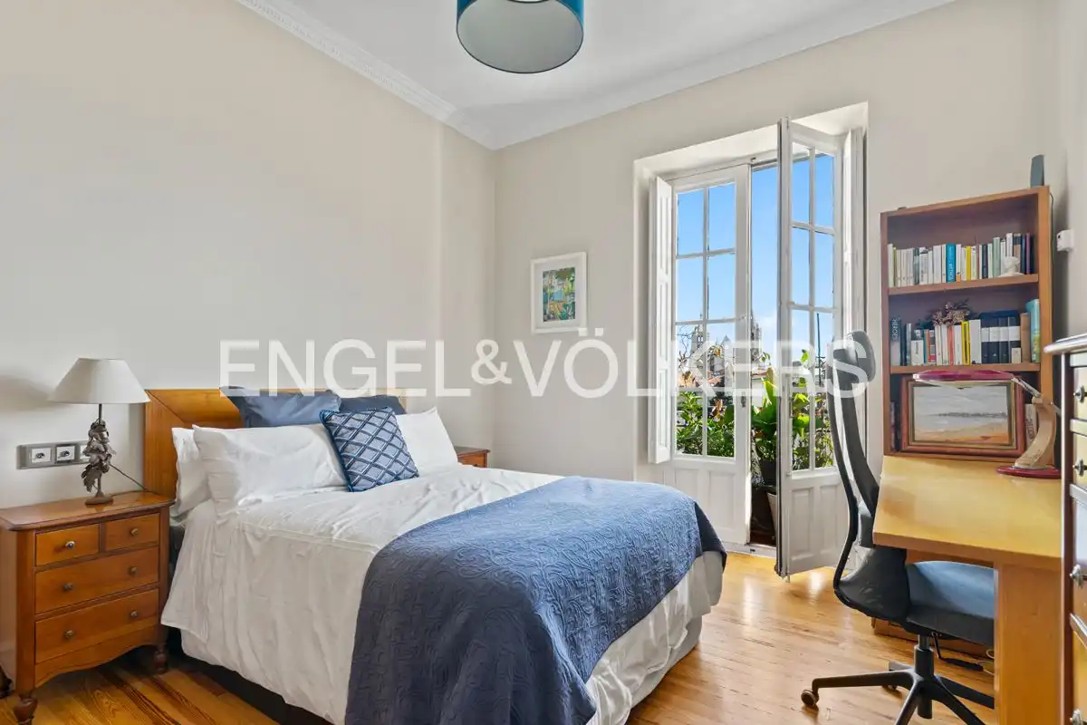 Habitación de Piso en venta en León Capital  con Calefacción y Balcón