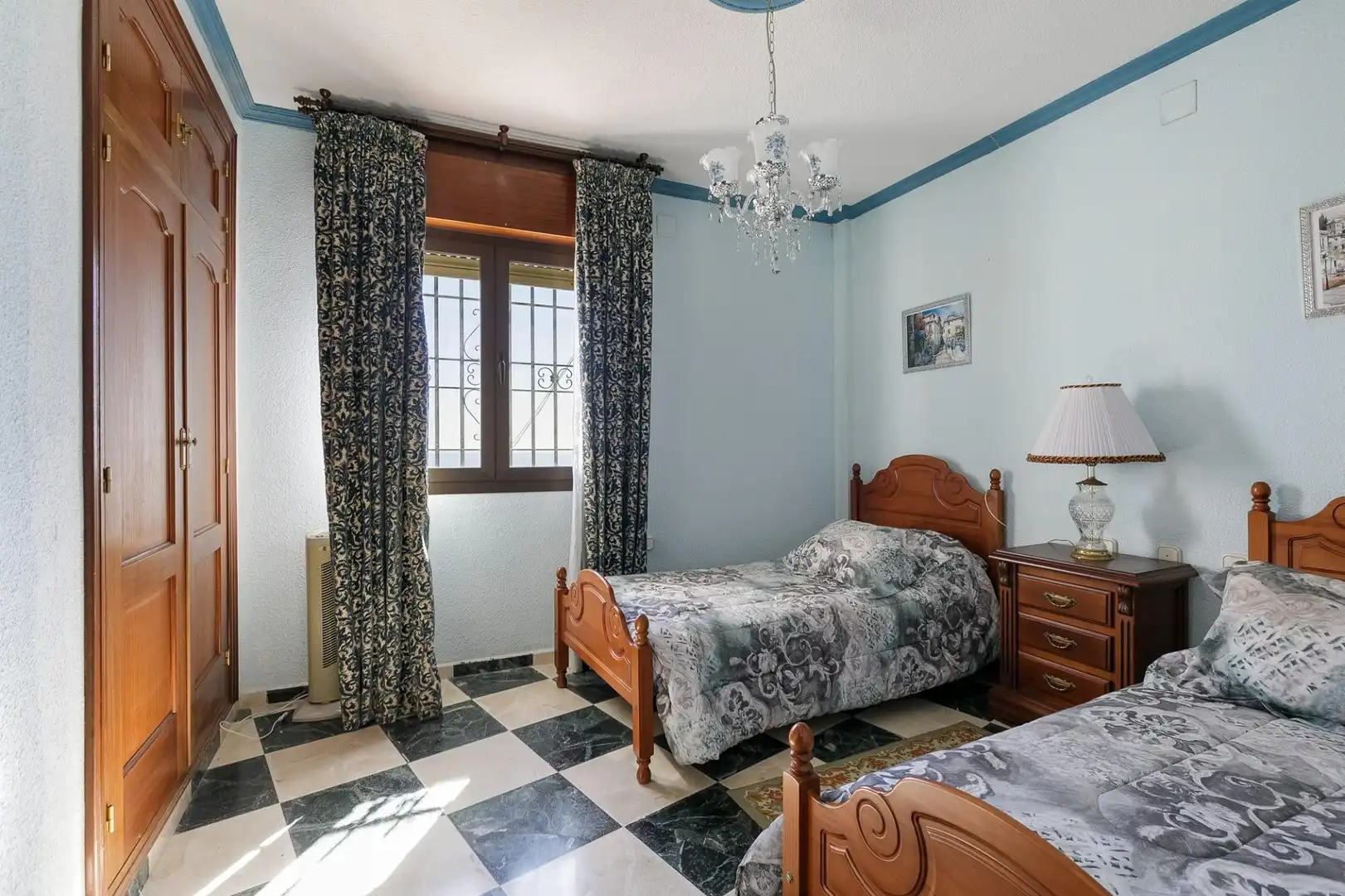 Dormitori de Casa o xalet en venda en Almuñécar amb Aire condicionat, Jardí privat i Terrassa