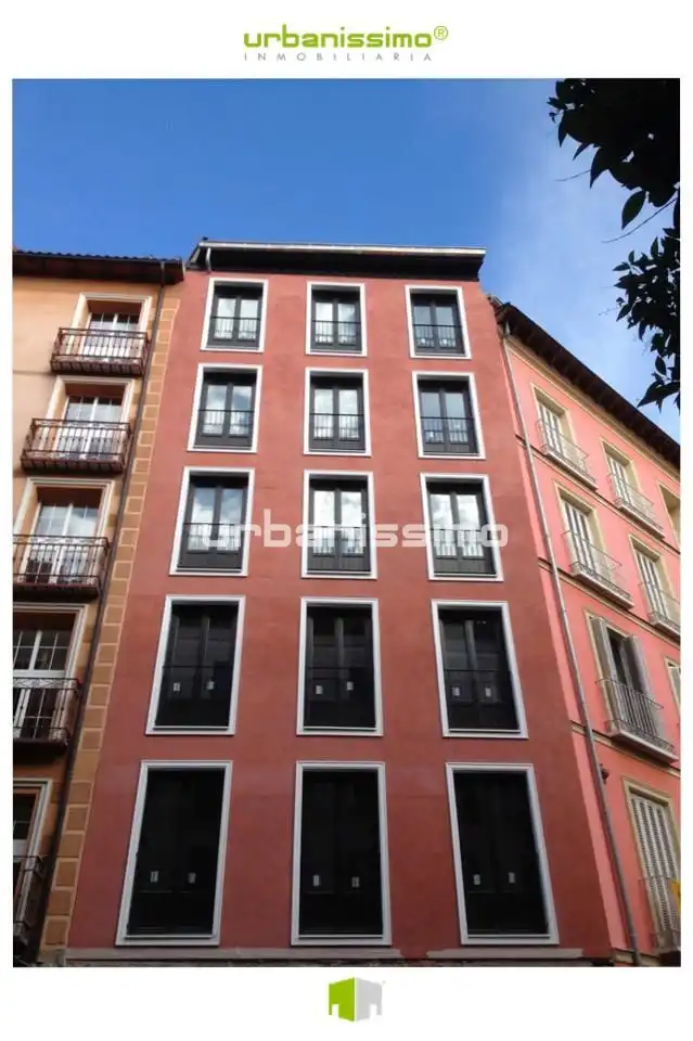 Vista exterior de Apartamento de alquiler en Madrid con Aire acondicionado, Calefacción y Amueblado