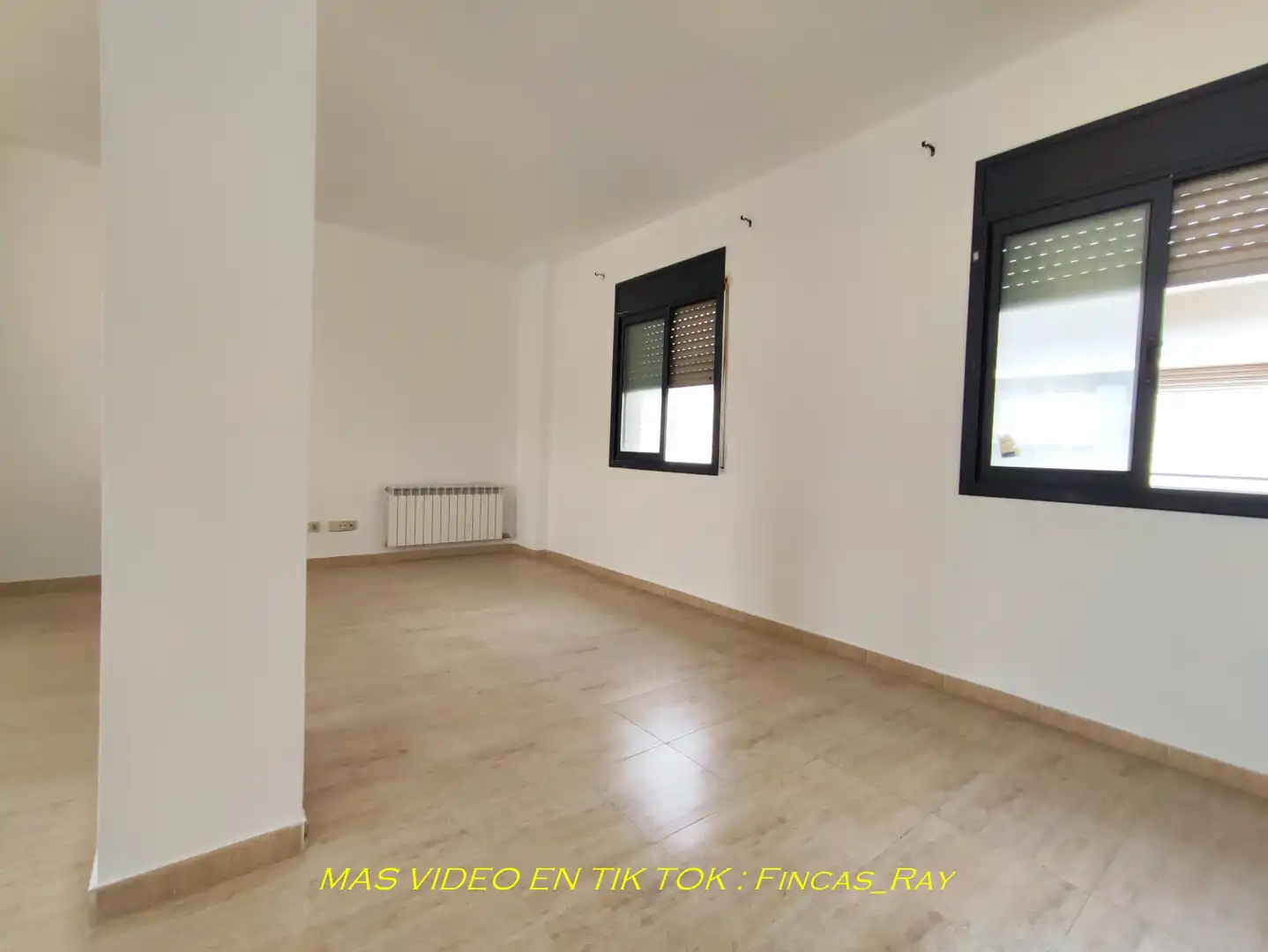 Wohnzimmer von Maisonette zum Verkauf in Ripollet mit Klimaanlage, Heizung und Terrasse