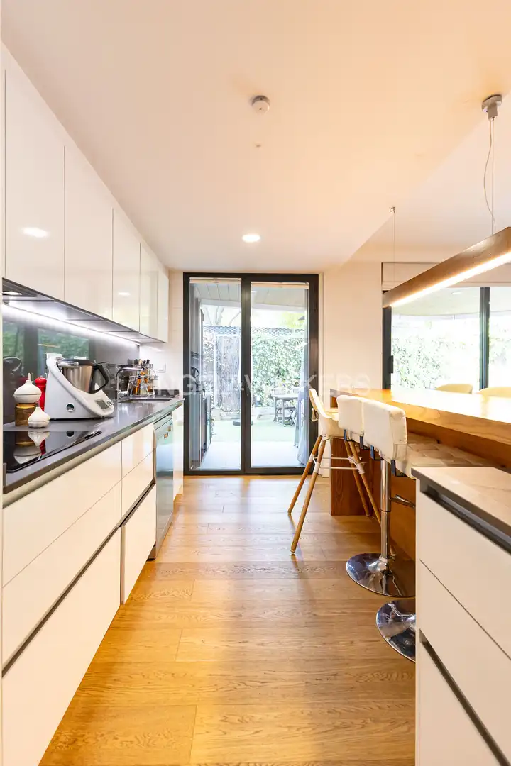 Kitchen of Apartments for sale in Alcobendas  with Air Conditioner, Heating and Private garden