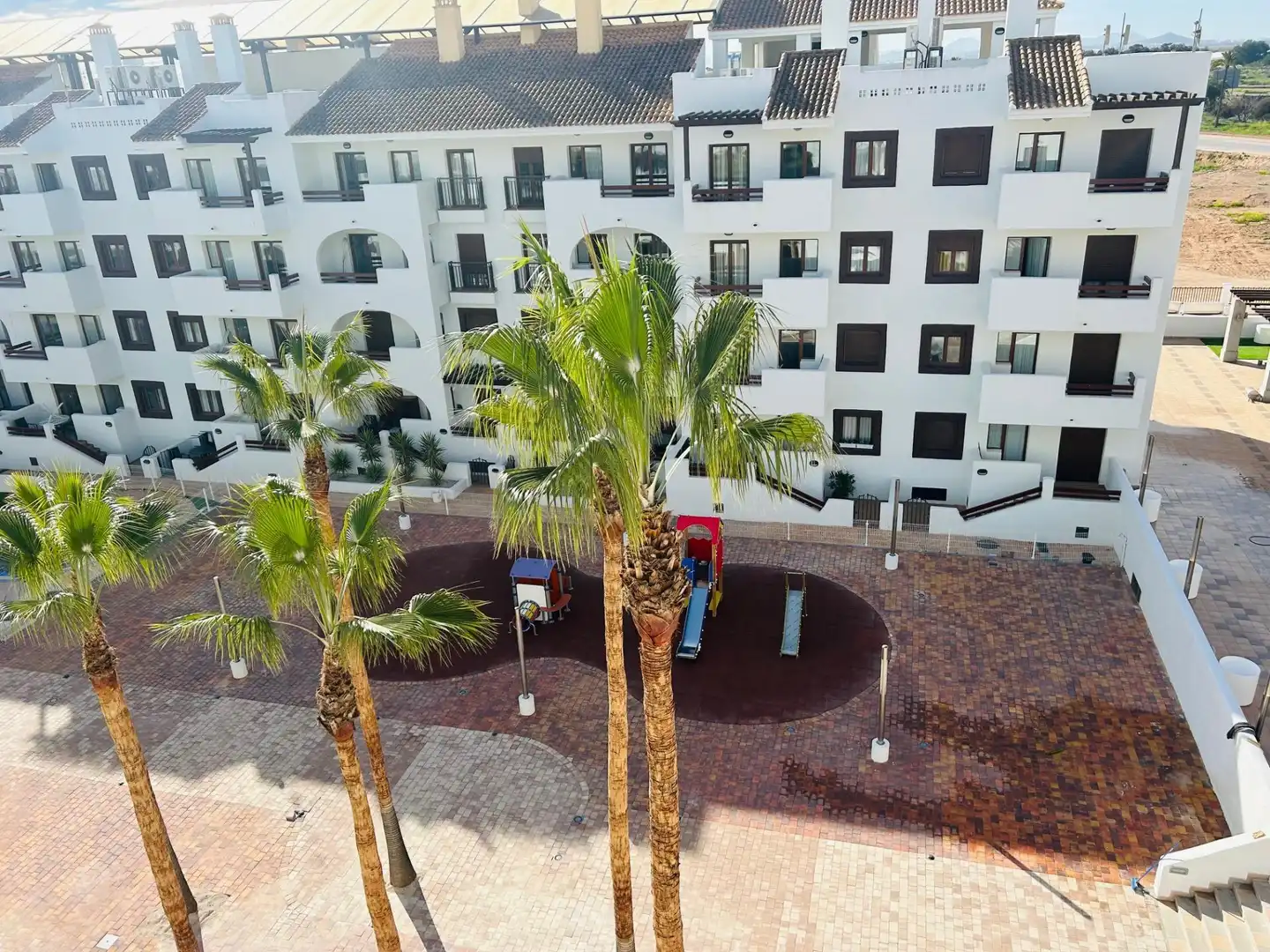 Apartament amb terrassa en venda a Calle INFANTA CRISTINA, imagen 4
