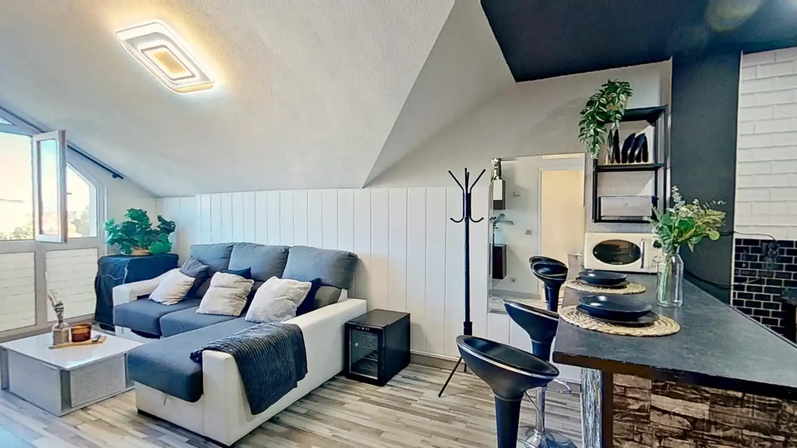 Sala de estar de Ático en venta en Santander con Amueblado