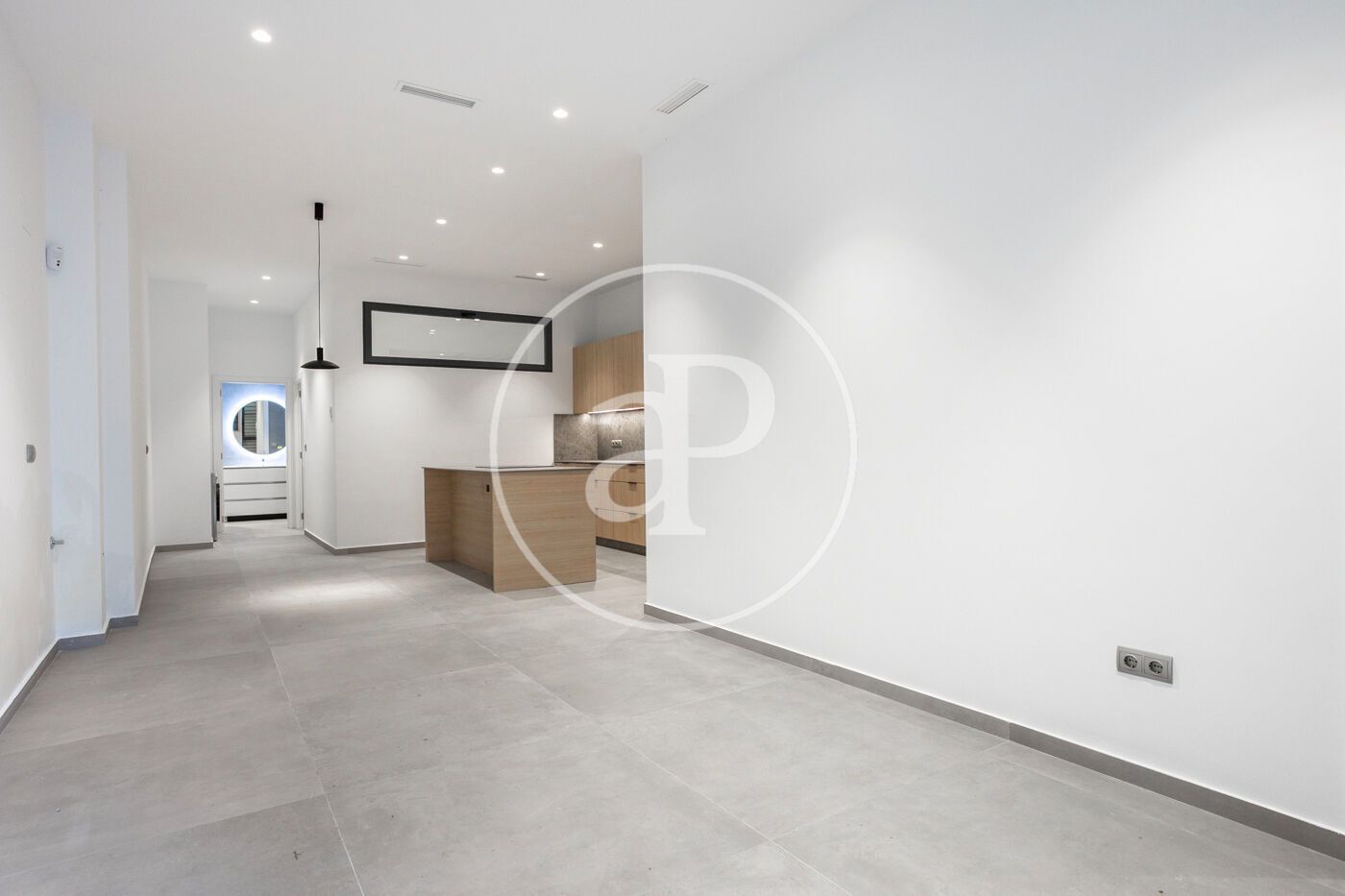 Piso de alquiler en  Valencia Capital con Aire acondicionado y Calefacción