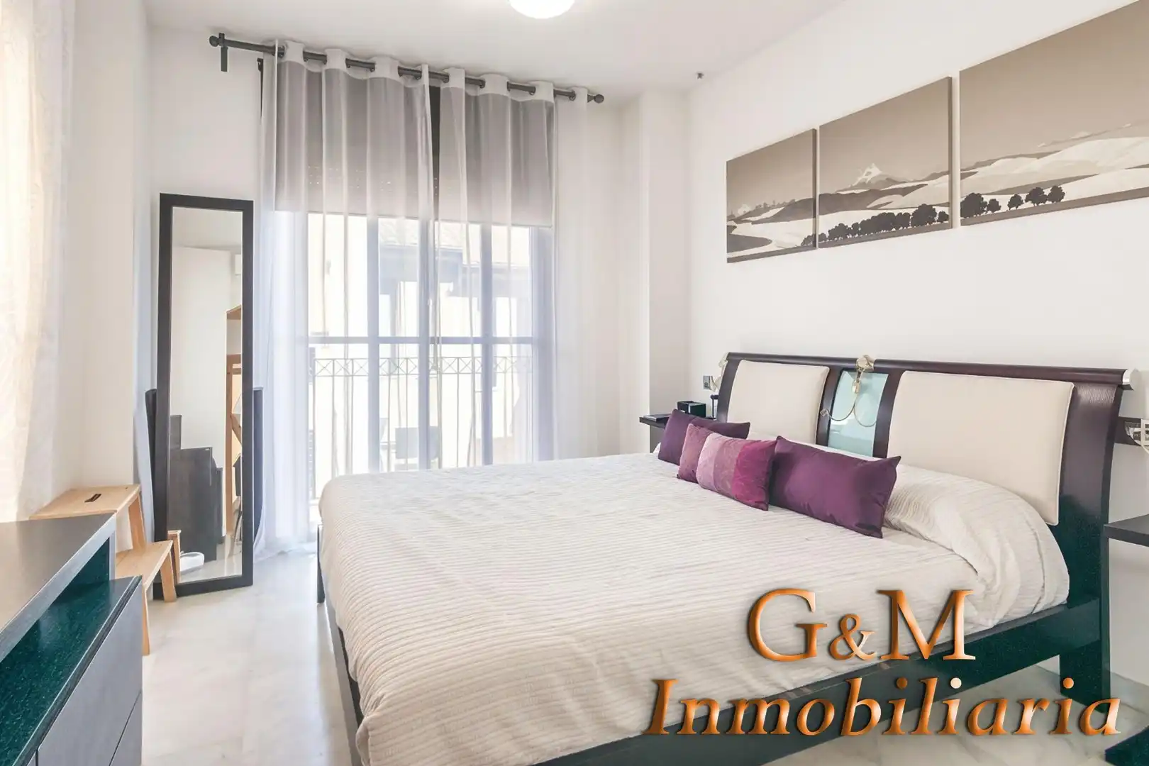 Habitación de Casa adosada en venta en Alhaurín de la Torre con Aire acondicionado, Terraza y Trastero