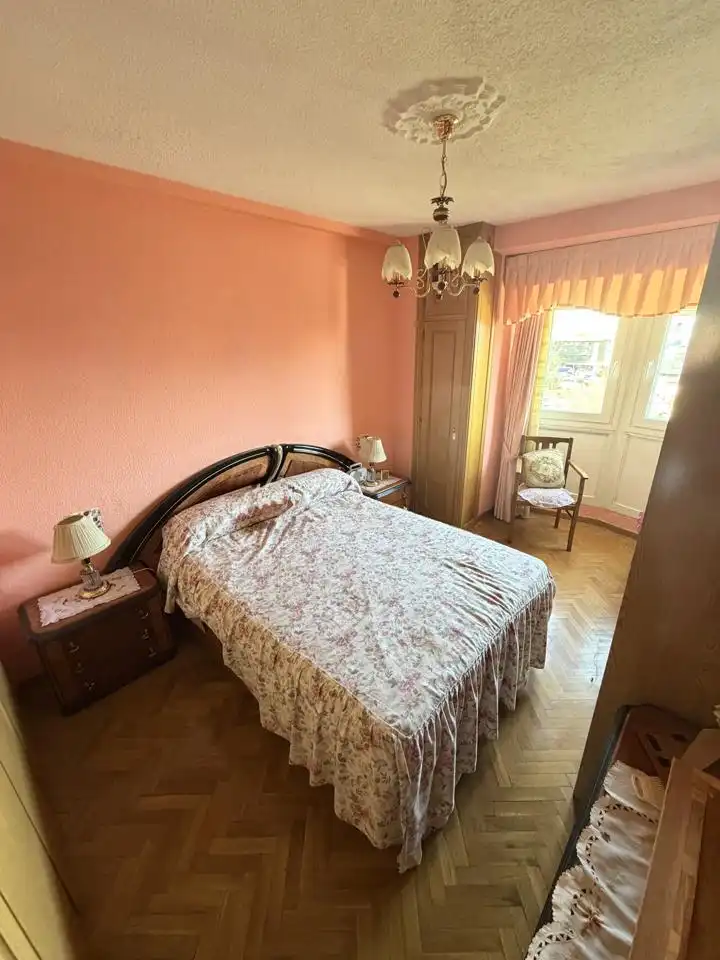 Schlafzimmer von Wohnung zum Verkauf in Madrid mit Heizung, Parkett und Gemeinschaftspool