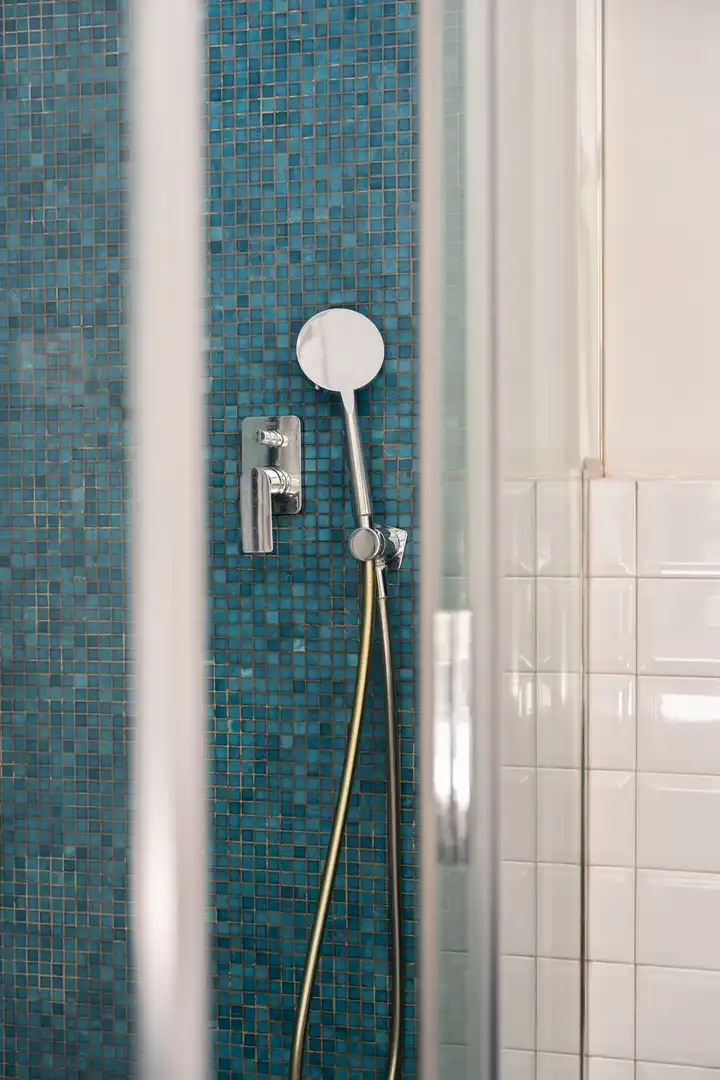 Bany de Casa o xalet en venda en Barcelona amb Terrassa, Piscina i Balcó