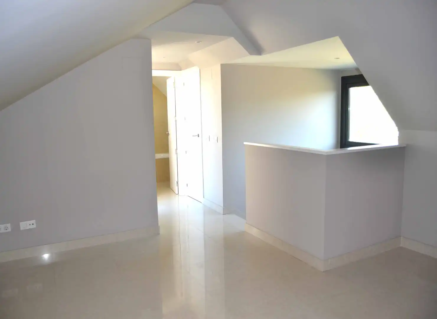 Detached homes for rent in La Moraleja  with Air Conditioner, Heating and Private garden