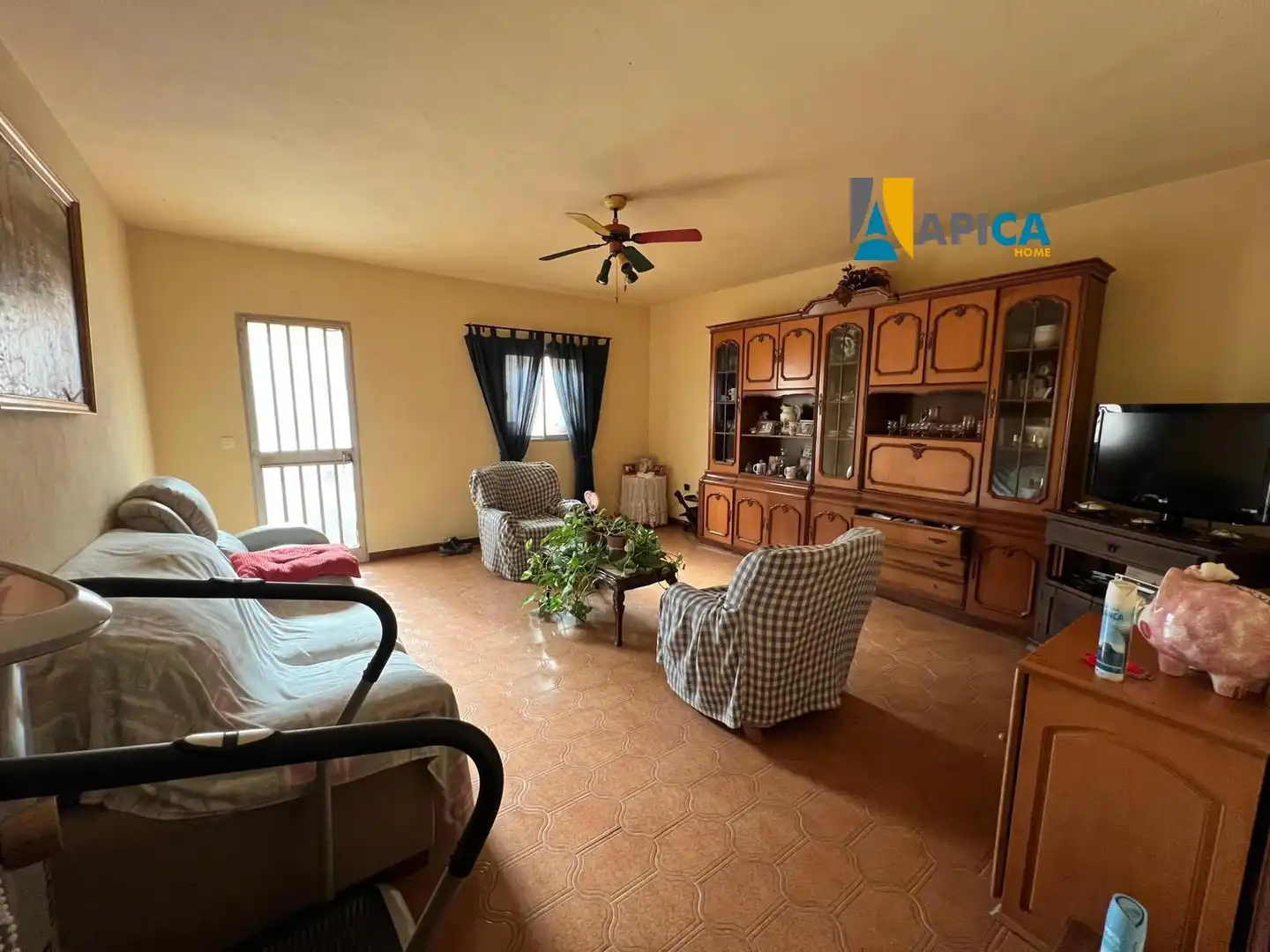 Sala d'estar de Casa o xalet en venda en Los Barrios