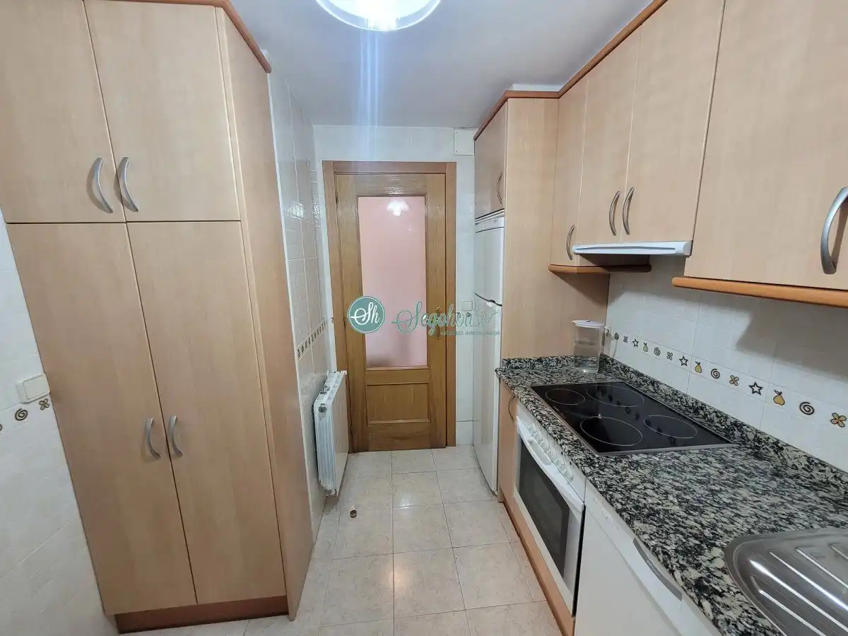 Kitchen of Flat for sale in Palazuelos de Eresma  with Heating, Storage room and Community pool