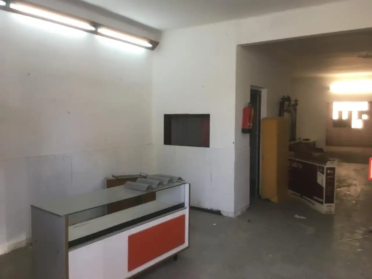Locale commerciale in vendita a Estadi - Santa Anna, imagen 5