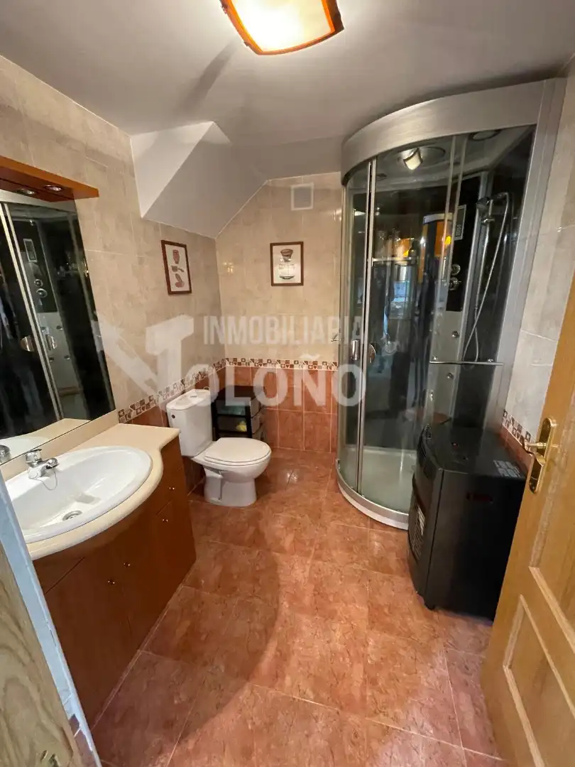 Bathroom of Duplexes for sale in Cuzcurrita de Río Tirón  with Heating, Furnished and Oven