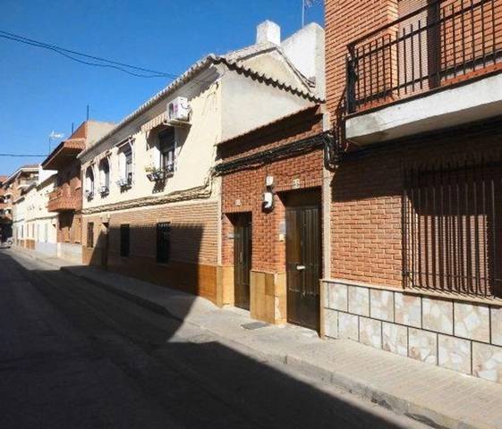 Casa-chalet en Venta en Calle Calixto Hornedo en Daimiel