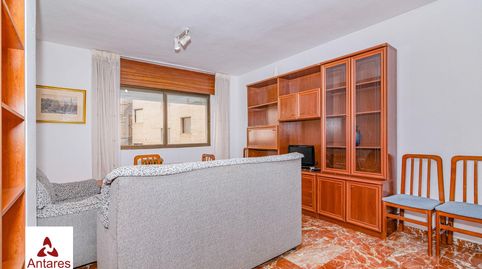 Foto 5 de Piso en venta en Pajaritos, Granada Capital