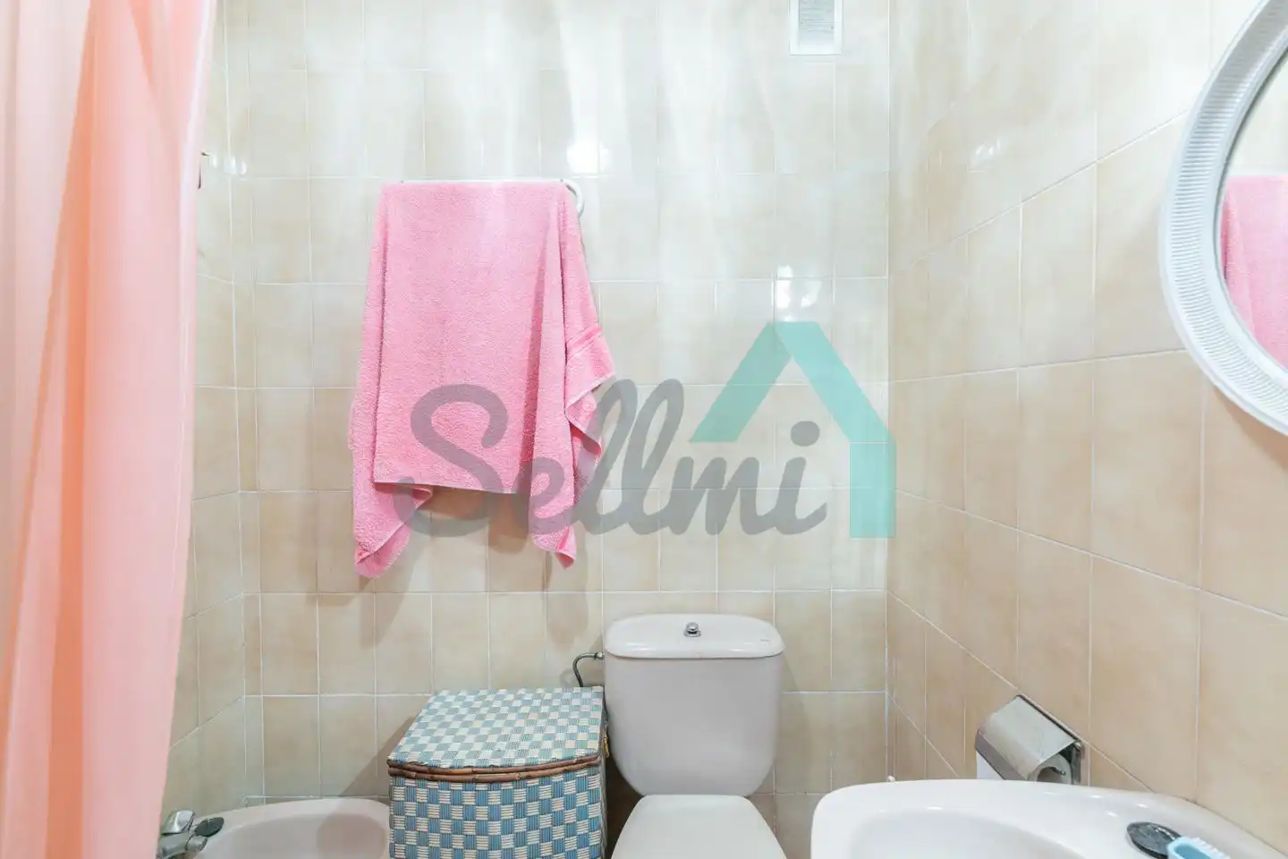 Bathroom of Flat for sale in Belmonte de Miranda  with Heating and Terrace