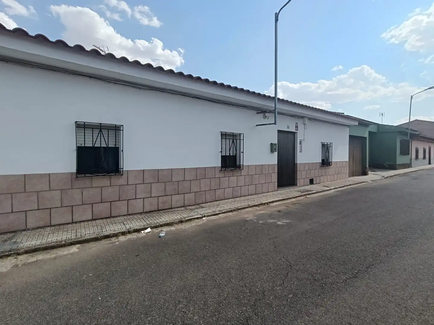 Vista exterior de Casa o chalet en venta en Torralba de Calatrava con Aire acondicionado, Calefacción y Terraza