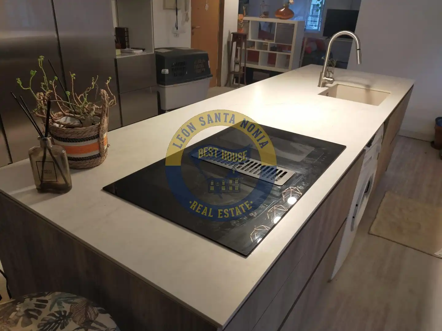 Cocina de Ático en venta en León Capital  con Aire acondicionado, Calefacción y Parquet