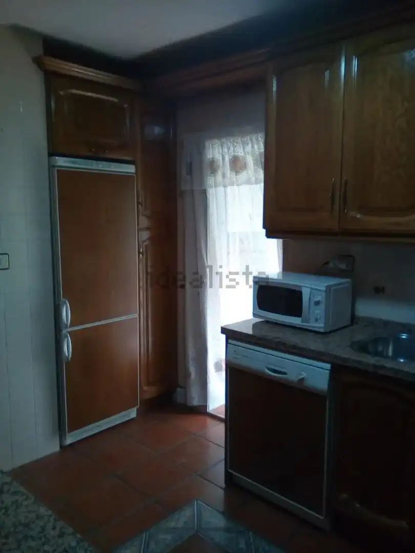 Kitchen of Flat for rent in Granada  with Furnished, Washing machine and Balcony