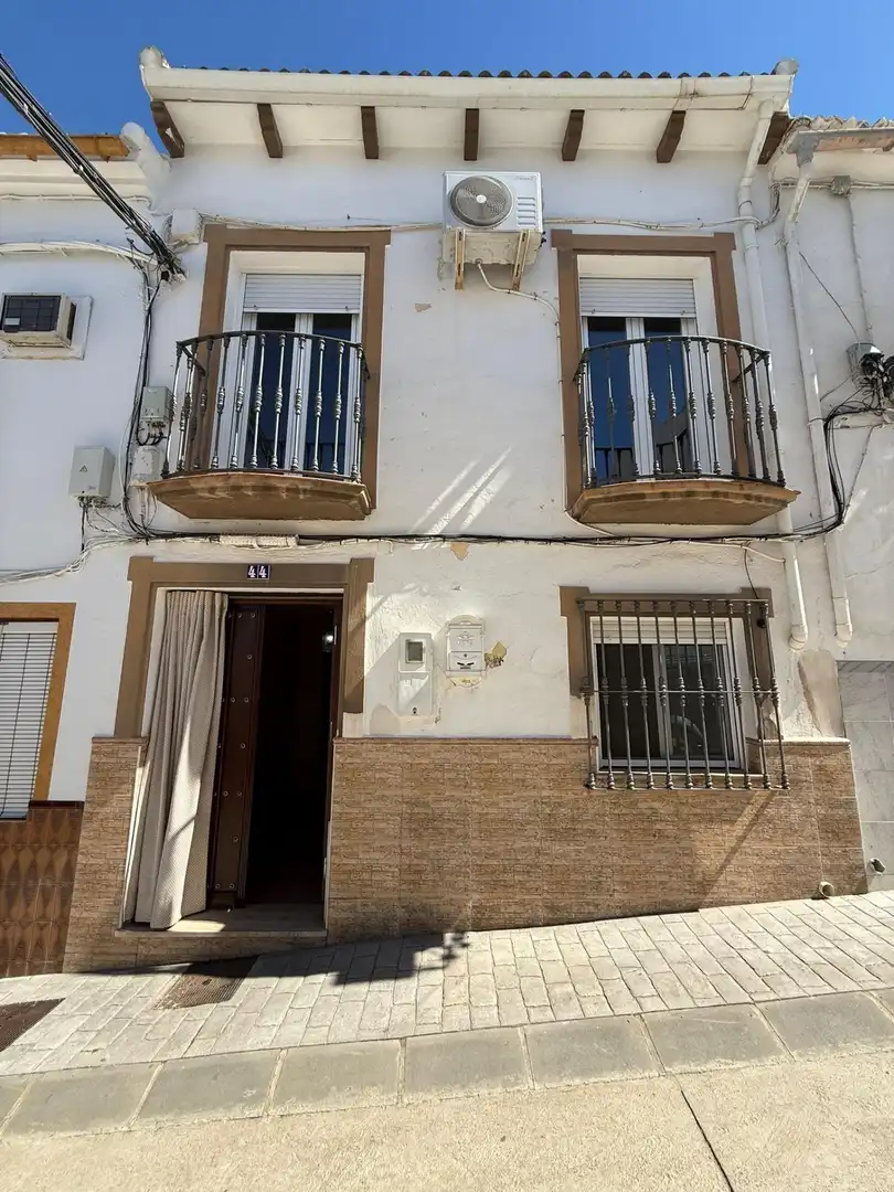 Vista exterior de Casa o chalet en venta en Cuevas de San Marcos con Aire acondicionado, Terraza y Amueblado