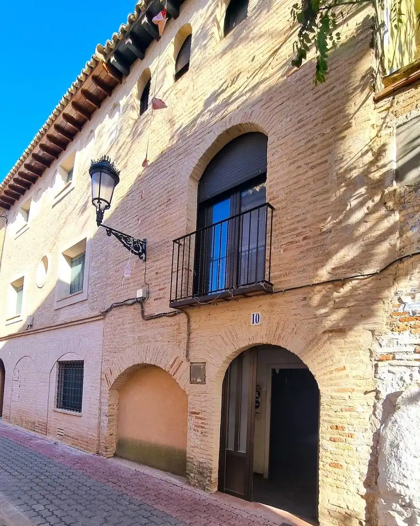 Außenansicht von Haus oder Chalet zum Verkauf in Zaragoza mit Privatgarten und Terrasse