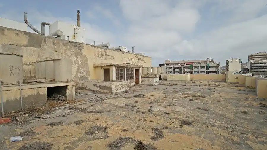 Edifici en venda a Calle NICOLAS ESTEVANEZ, 6, Santa Catalina - Canteras
