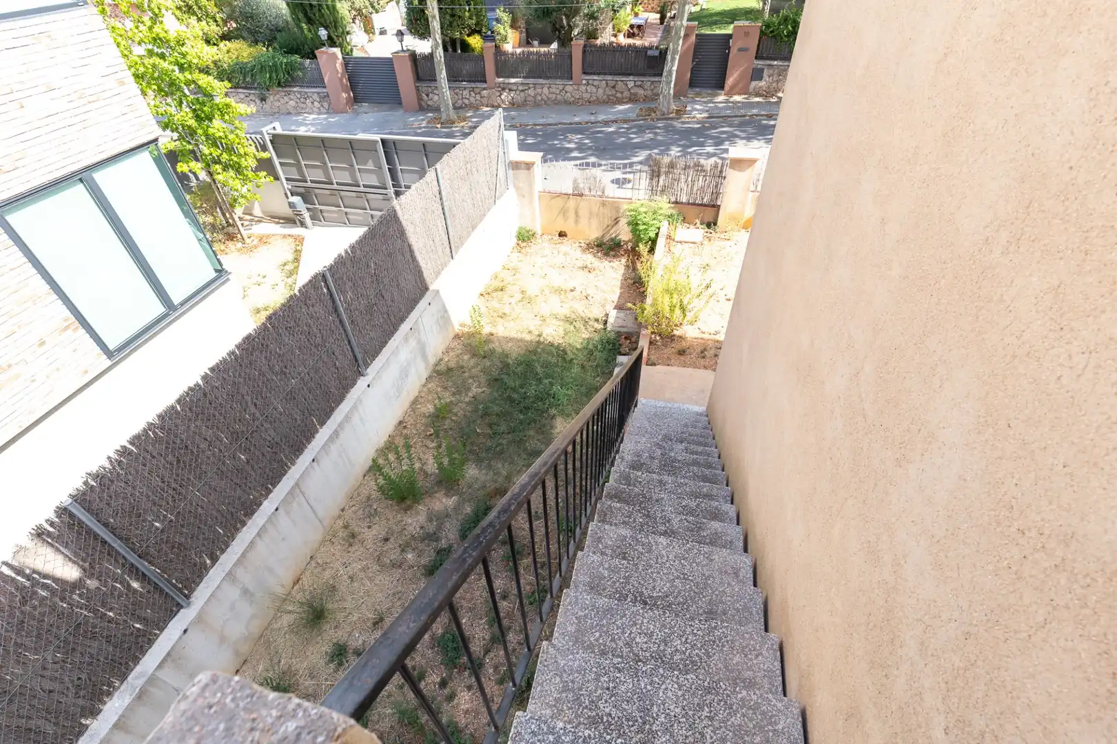 Vista exterior de Casa o xalet en venda en Sant Cugat del Vallès amb Aire condicionat, Calefacció i Terrassa