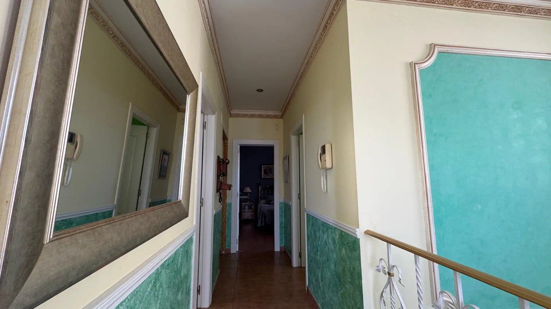 Houses for sale in Sax