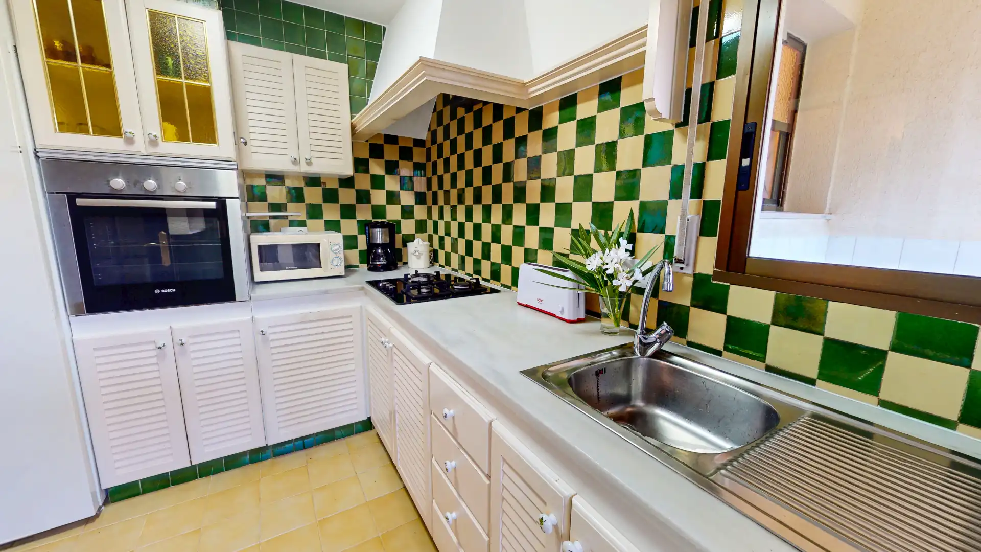 Kitchen of Flat for rent in Dénia  with Air Conditioner, Heating and Terrace