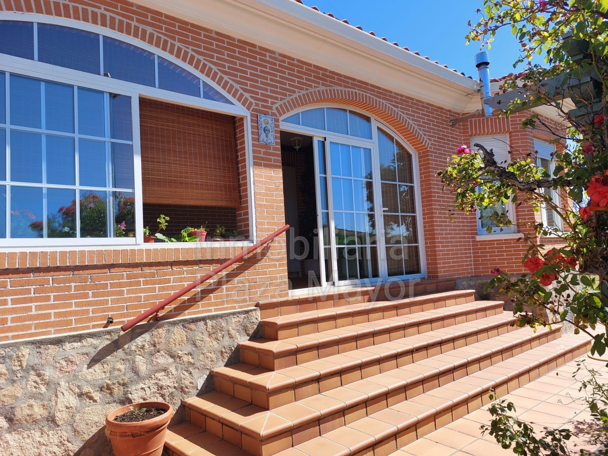 Exterior view of Single-family semi-detached for sale in Buenavista  with Heating, Private garden and Parquet flooring