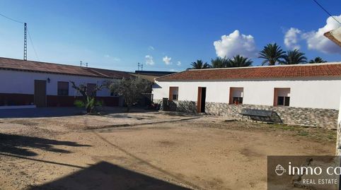 Foto 3 de Casa adosada en venta en Cipres, Crevillent, Alicante
