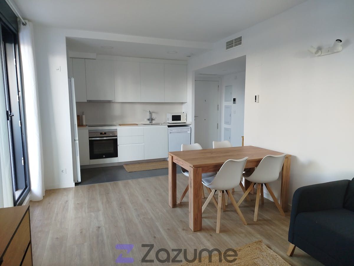 Kitchen of Flat to rent in  Barcelona Capital  with Air Conditioner, Heating and Private garden