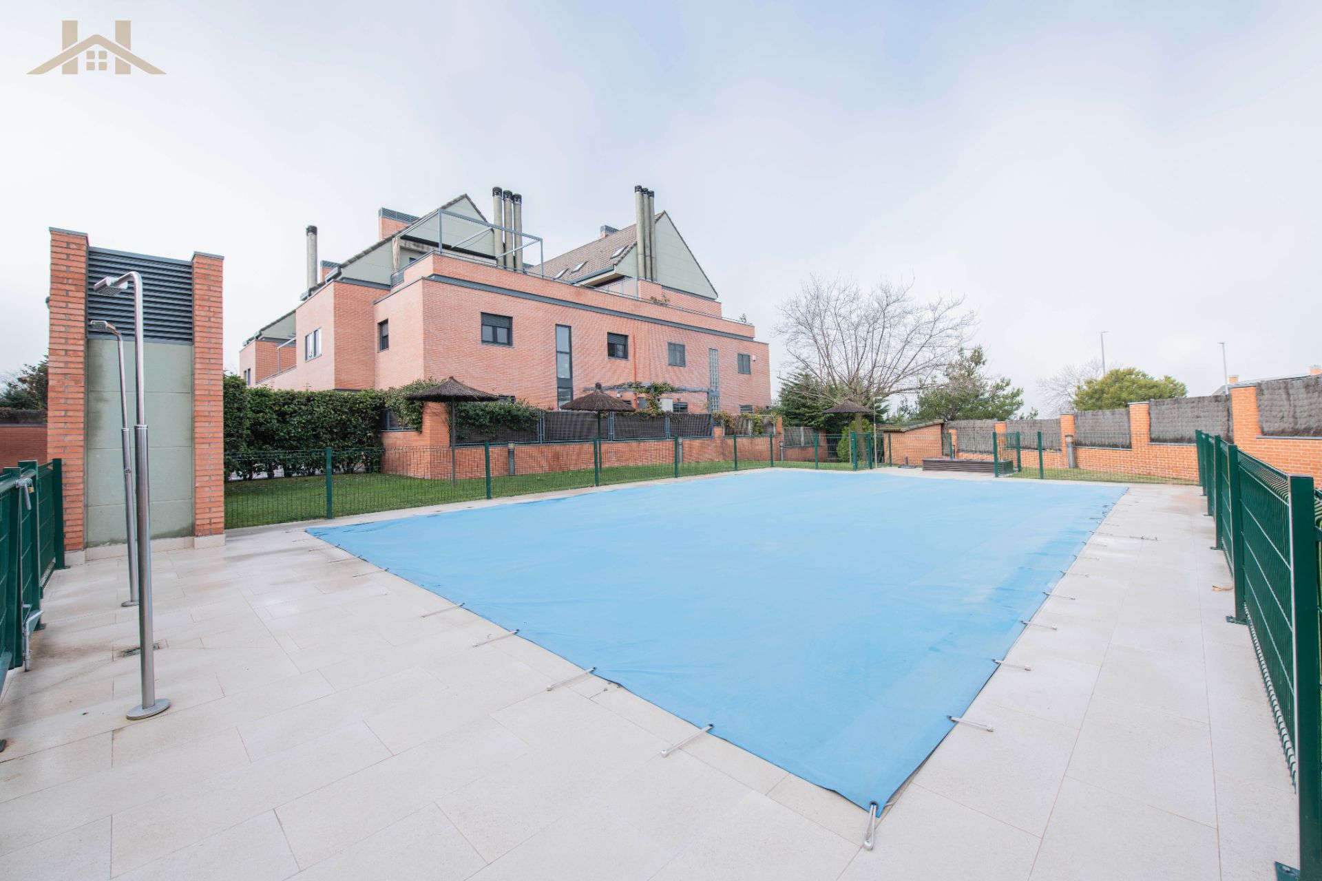 Piscina de Dúplex en venta en Las Rozas de Madrid