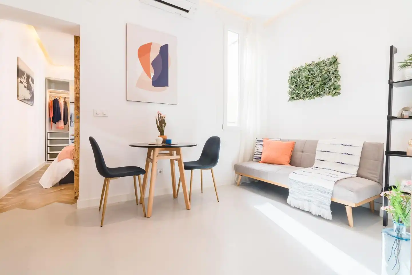 Comedor de Apartamento de alquiler en Madrid con Aire acondicionado, Calefacción y Parquet