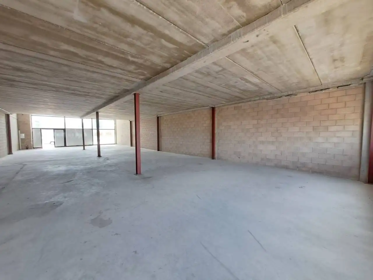 Fabrikhallen zum Verkauf in Burgos